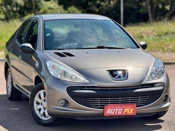 PEUGEOT 207 1.4 XR PASSION 8V FLEX 4P MANUAL PEUGEOT 207 1.4 XR PASSION 8V FLEX 4P MANUAL